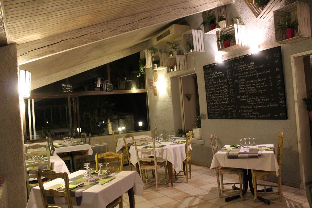 Hotel Lou Caleu Restaurant Le Rocher Des Abeilles Saint-Martin-de-Castillon 외부 사진