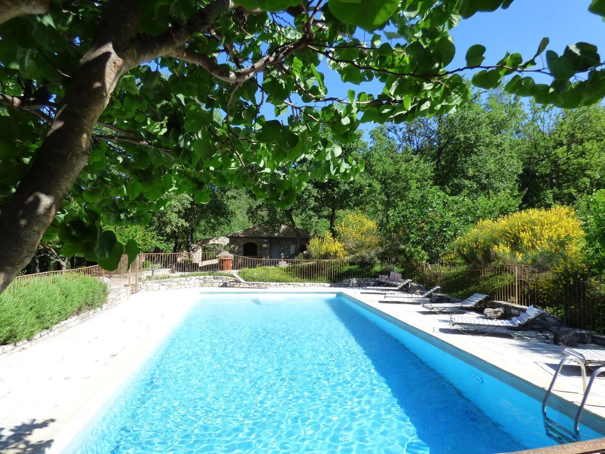 Hotel Lou Caleu Restaurant Le Rocher Des Abeilles Saint-Martin-de-Castillon 외부 사진